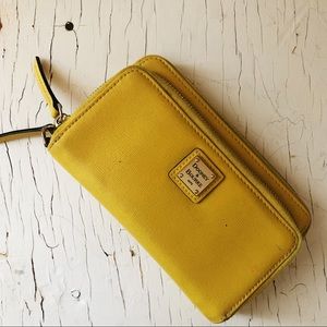 // DOONEY & BOURKE \\  Yellow Pebble Grain Wallet